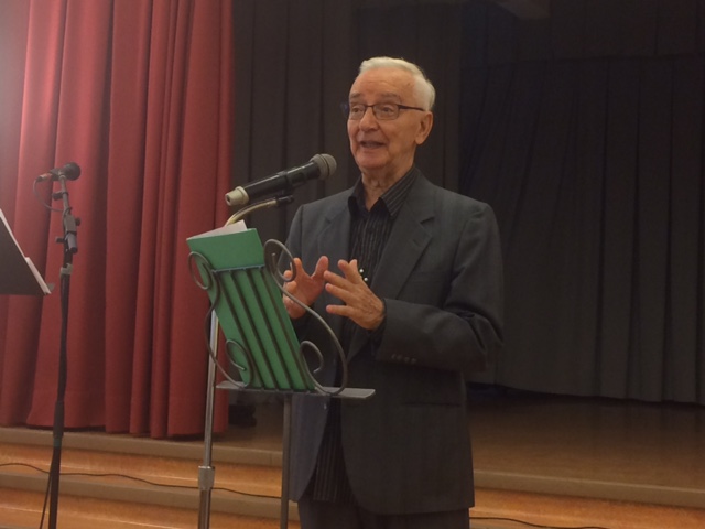 Le père Marcel Boivin lors du lancement de son livre "Mon agir dans  la lumière de l'évolution" chez les Soeurs St-Joseph de St-Vallier à Québec le 30 septembre 2018