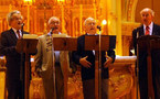 Le groupe musical de prêtres québécois "Los Padres Misioneros"