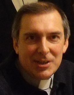 Photo de l'abbé Alain Pouliot, directeur du Service des Ressources Humaines en Pastorale (SRHP) à l'Archiviocèse de Québec Photo de l'abbé Alain Pouliot, directeur du Service des Ressources Humaines en Pastorale (SRHP) à l'Archiviocèse de Québec