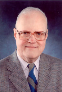 Photo de monsieur l`abbé Georges Marceau (1937-2009), prêtre agrégé du Séminaire de Québec Photo de monsieur l`abbé Georges Marceau (1937-2009), prêtre agrégé du Séminaire de Québec
