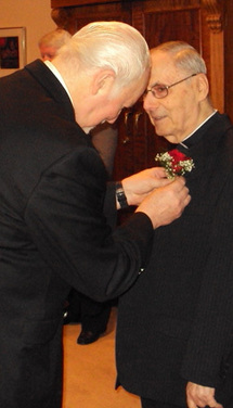 Une fête fraternelle pour les 90 ans de deux confrères : l'abbé Henri Beaumont et Mgr Laurent Noël