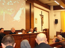 Les conférenciers de la deuxième journée dont le cardinal Marc Ouellet, archevêque de Québec et ancien directeur de l'Institut Jean-Paul II Les conférenciers de la deuxième journée dont le cardinal Marc Ouellet, archevêque de Québec et ancien directeur de l'Institut Jean-Paul II