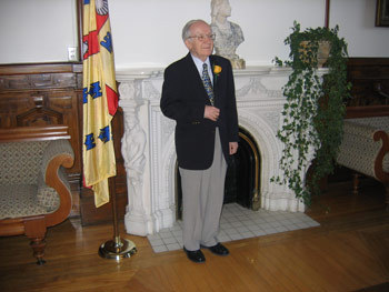 Monsieur l'abbé Jean-Marie Thivierge lors de son 60e anniversaire d'ordination presbytérale le 6 mai 2005
