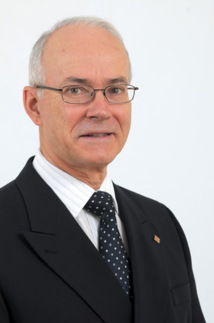 Nomination du nouveau Supérieur général du Séminaire de Québec : monsieur le chanoine Jacques Roberge