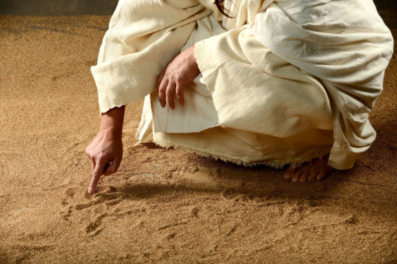 Épisode de la femme adultère, Jésus écrit sur le sol (Jean 8, 5) Domaine public