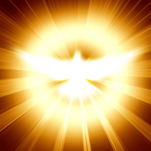 L'Esprit Saint symbolisé par la colombe et la lumière (Crédits photo :  Chrétiens aujourd'hui)