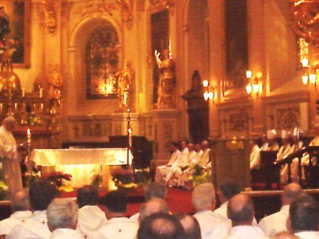 Journée des prêtres 26 mars 2008 en l'honneur de François de Laval : cathédrale vue d'ensemble du choeur