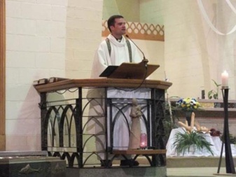 Abbé David Labossière lors de son ordination presbytérale en 2013 (Granby) Abbé David Labossière lors de son ordination presbytérale en 2013 (Granby)