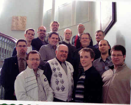 Photo d'une partie du groupe des séminaristes du Grand Séminaire de Québec en septembre 2009