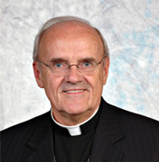 Mgr Eugène Tremblay, évêque émérite d'Amos au Québec