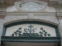 Sigle du Séminaire sur la porte cochère du Vieux-Séminaire Sigle du Séminaire sur la porte cochère du Vieux-Séminaire