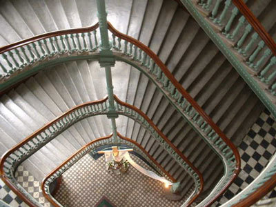 Le Grand escalier du Pavillon Jean-Olivier Briand du Séminaire de Québec