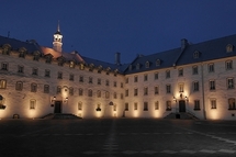 Grande Pemière du spectacle multimédia « Monseigneur François » le 1 juillet 2008 Grande Pemière du spectacle multimédia « Monseigneur François » le 1 juillet 2008