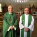 Mgr Gaétan Proulx et le curé monsieur l'abbé Victor Bernier le 24 janvier 2016 à la bénédiction de la Porte de la miséricorde à St-Joseph-de-Beauce